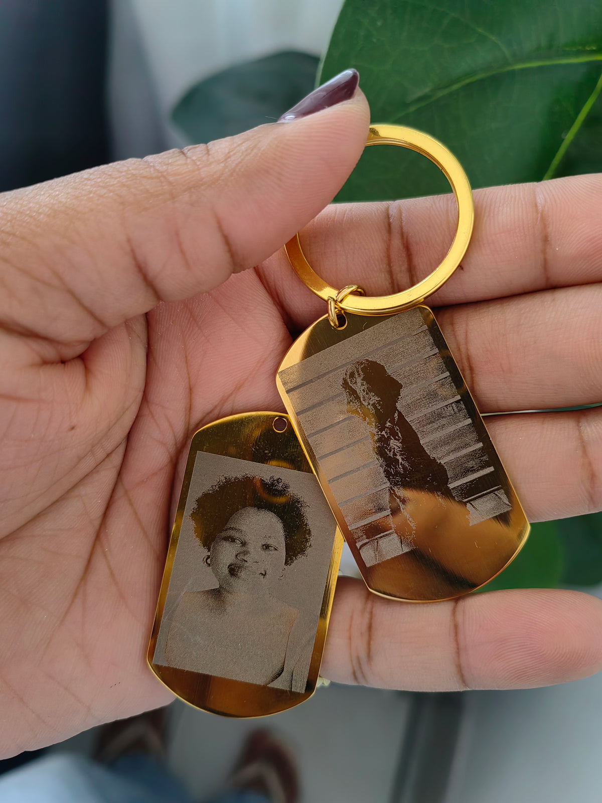 BAR KEYCHAIN