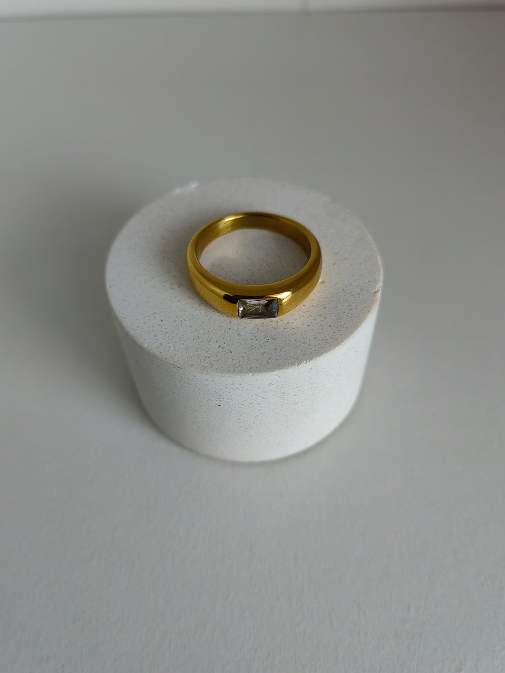 TSHEGO RING