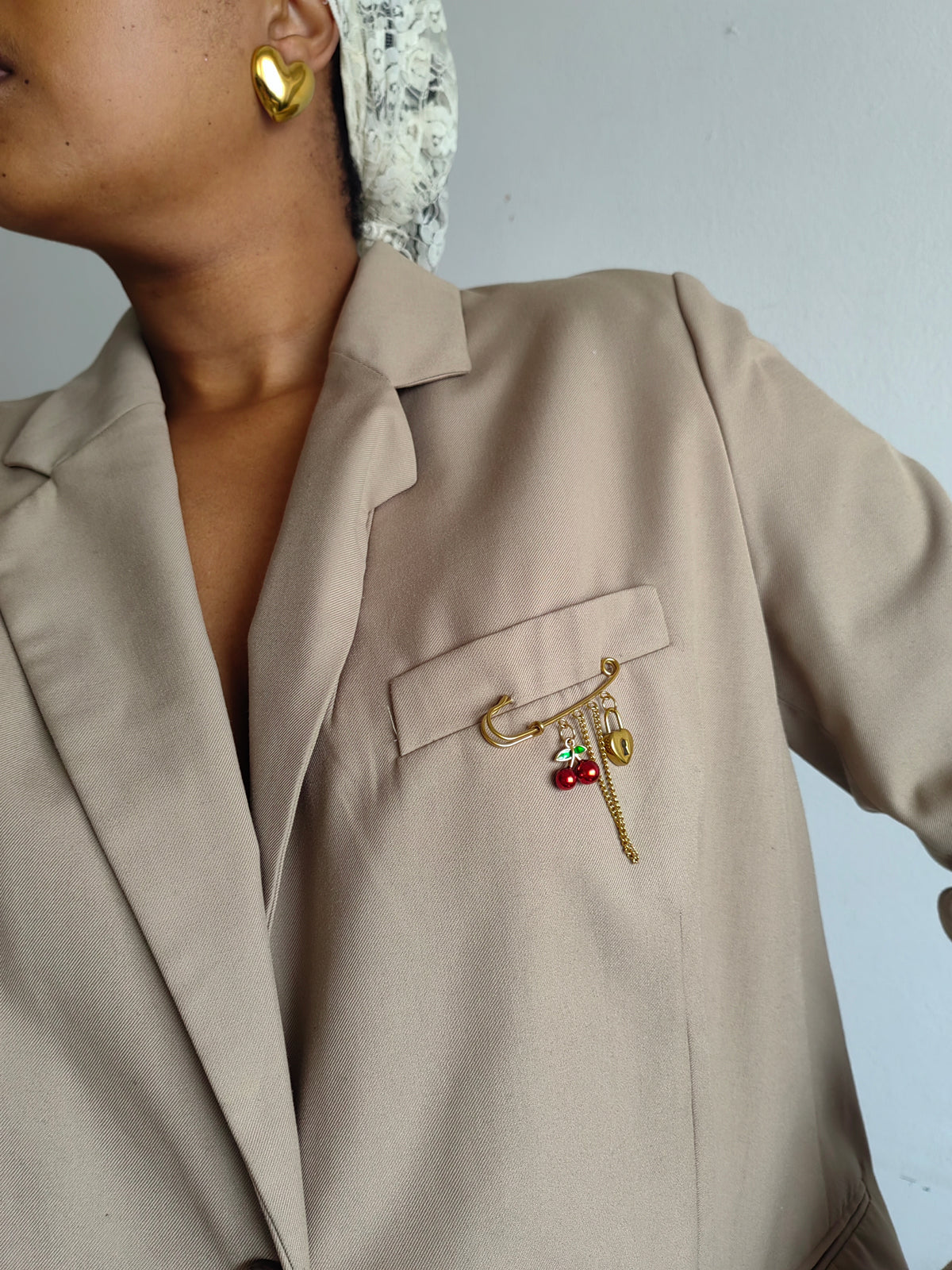 PIN BROOCH