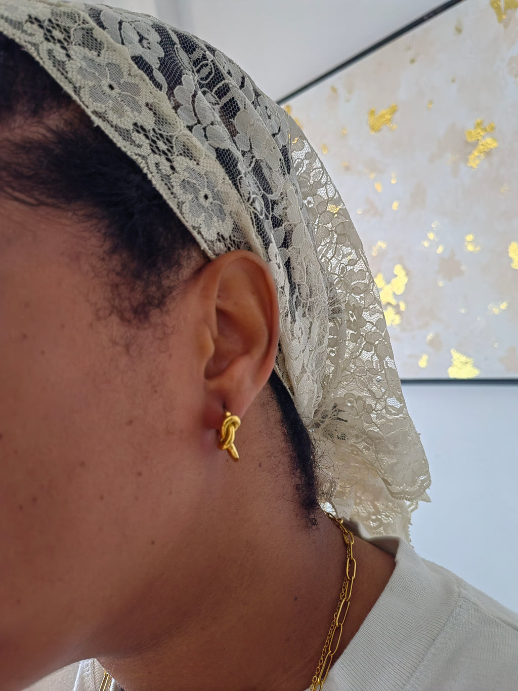 KNOT HOOPS