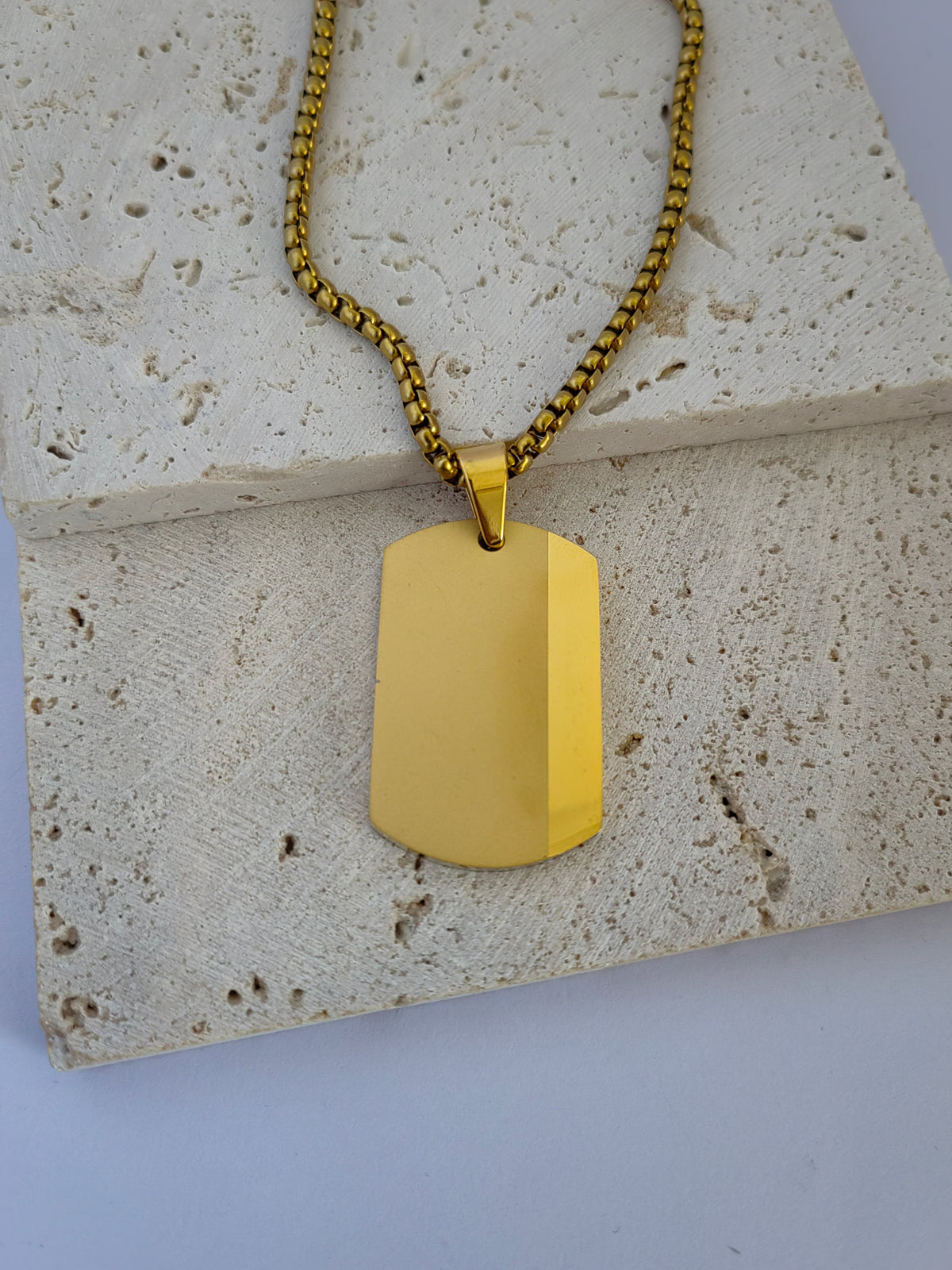MEN'S NAMEPLATE NECKLACE
