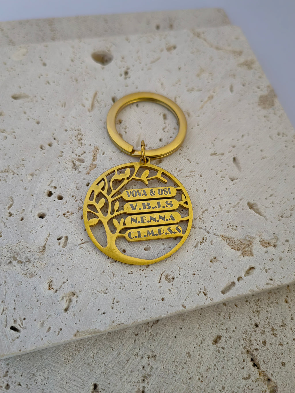 FAMILY TREE KEYCHAIN