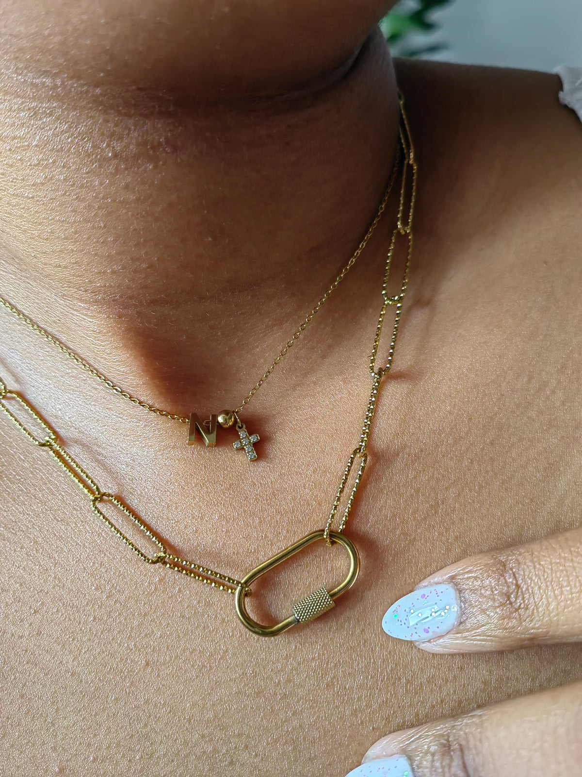 DAINTY INITIAL CHARM NECKLACE