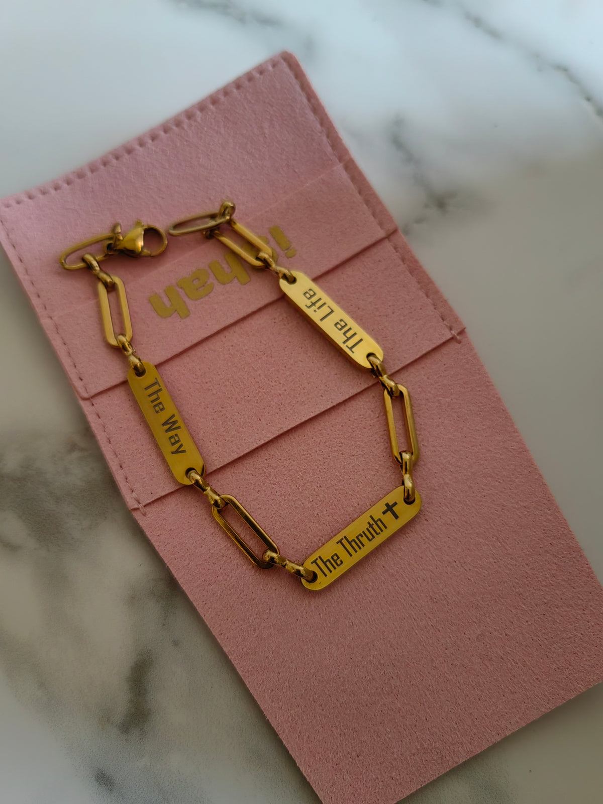 3 NAME PLATE NECKLACE