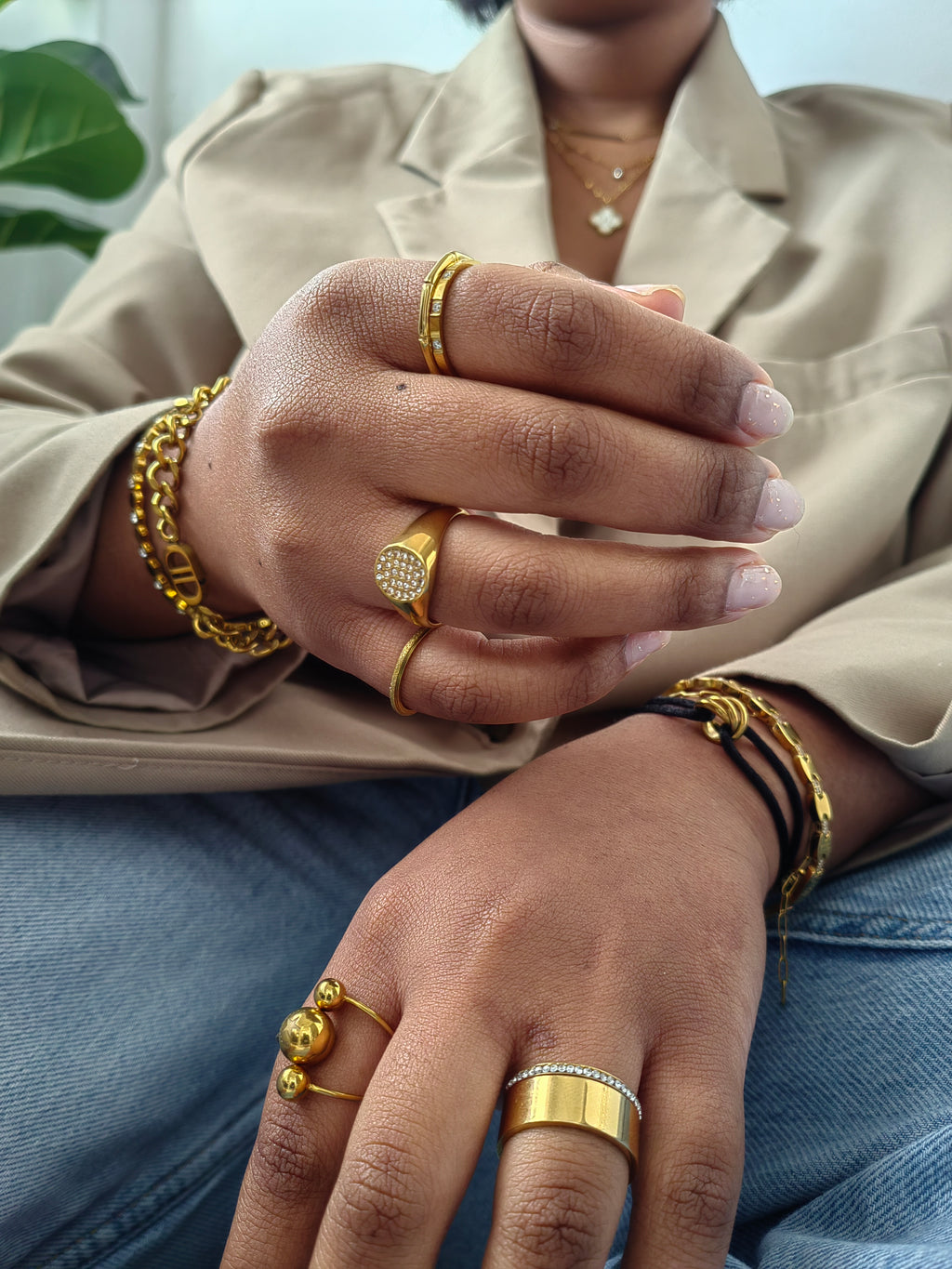 CHLOE RING