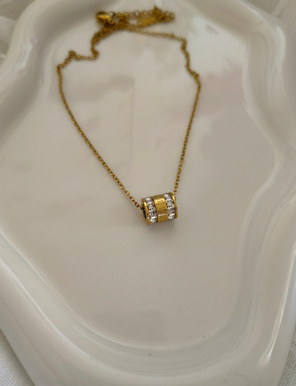 MOR NECKLACE