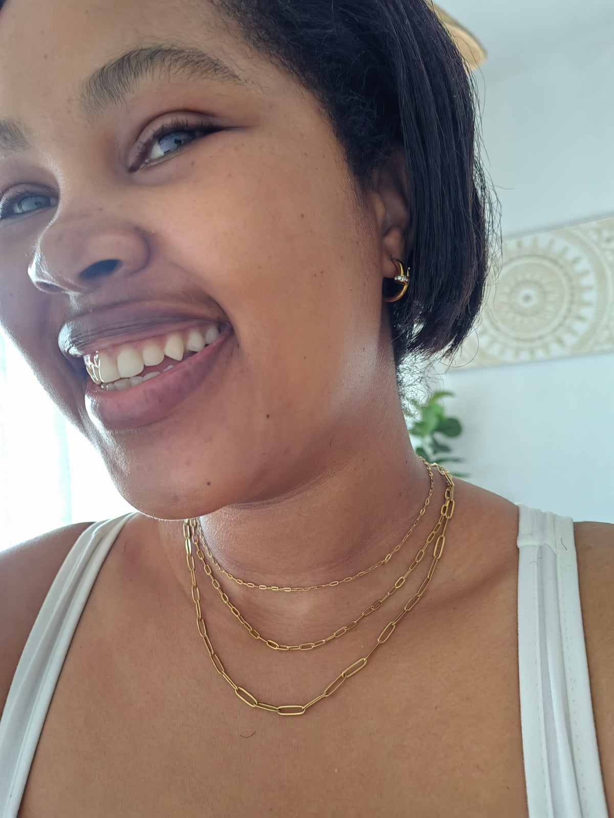 MED PAPERCLIP NECKLACE