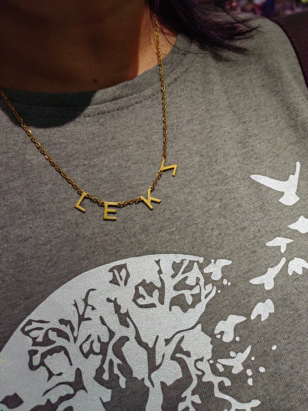 NAME LETTER NECKLACE