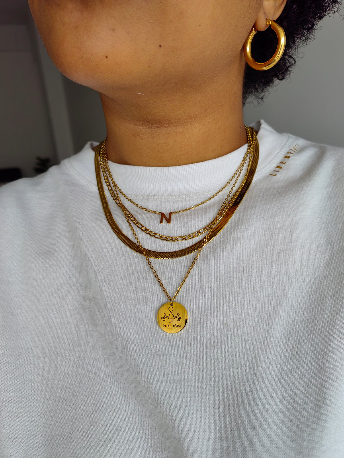PICTURE INGRAVED NECKLACE