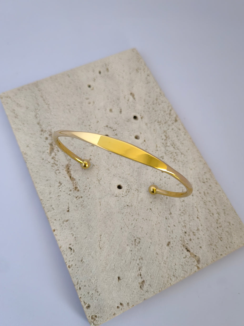 MEN'S OVAL NAMEPLATE BANGLE