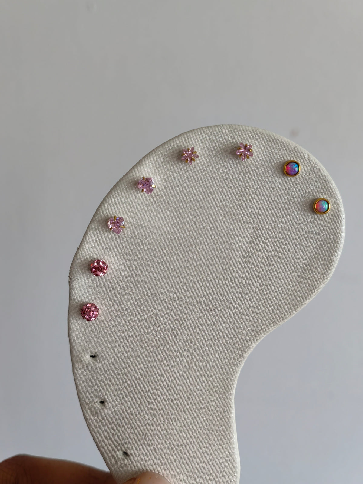 GIRLS PINK STUDS