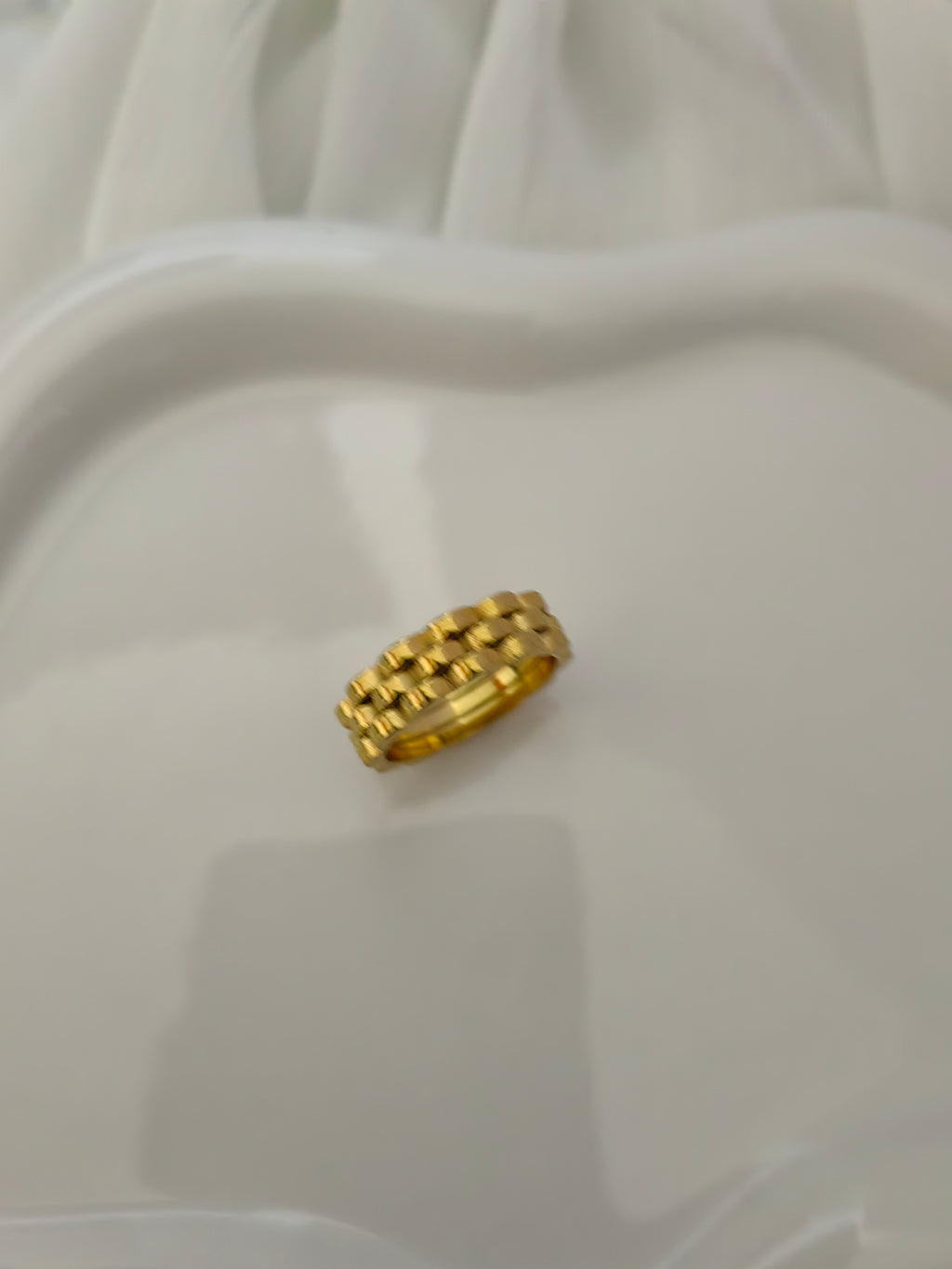 EMBER RING