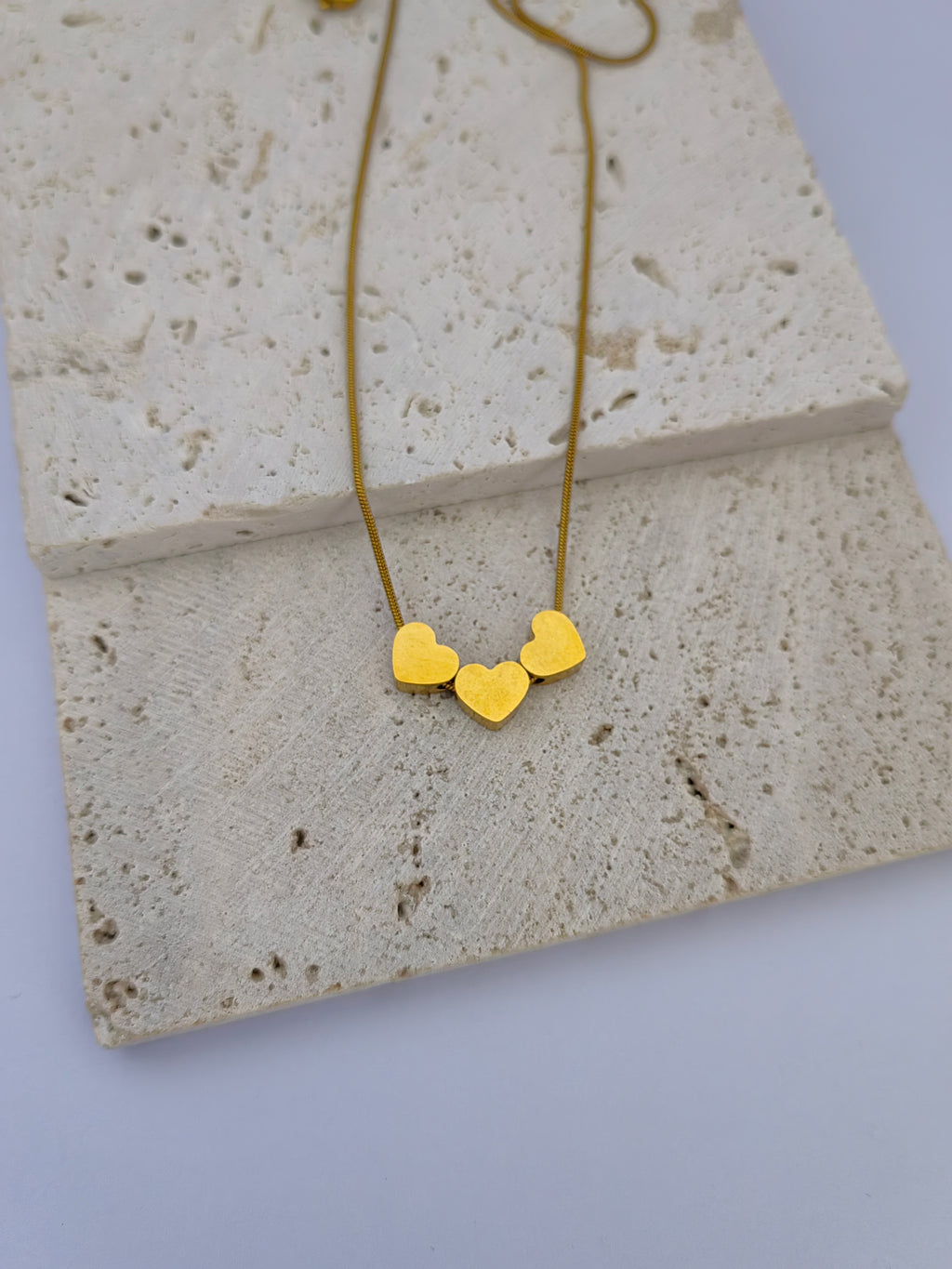 3 HEART NECKLACE