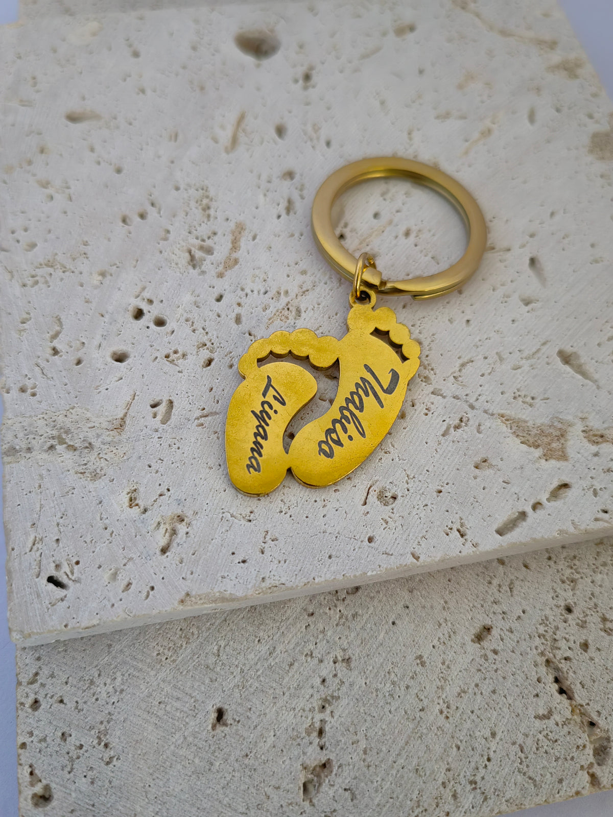 FEET KEYCHAIN