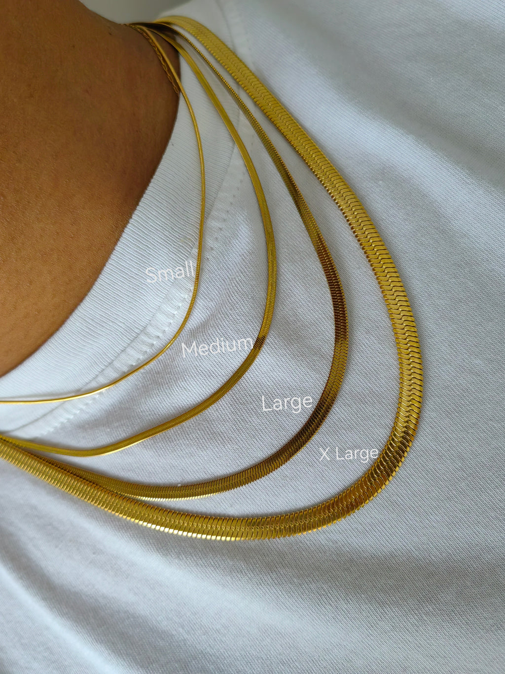 HERRINGBONE NECKLACE