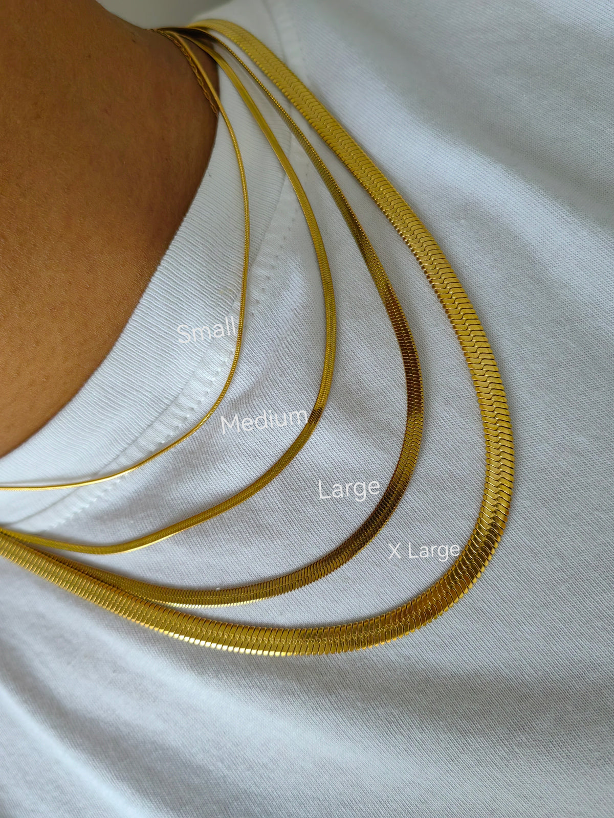 HERRINGBONE NECKLACE