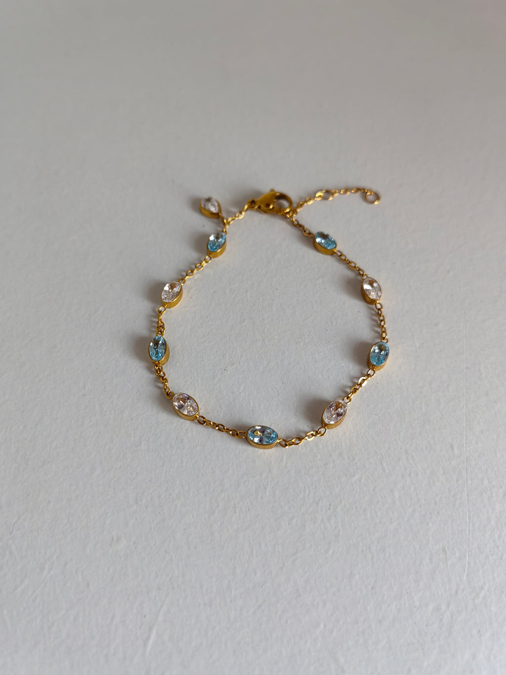 AQUA BRACELET