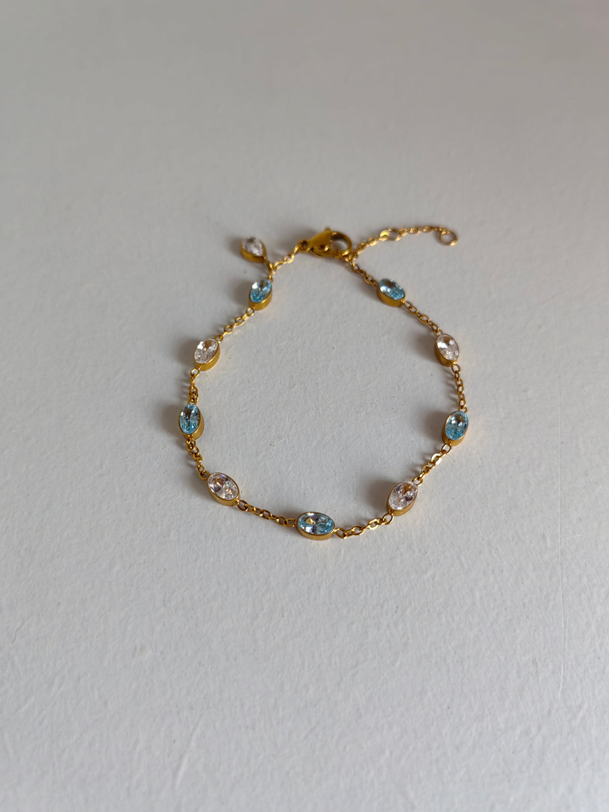 AQUA BRACELET