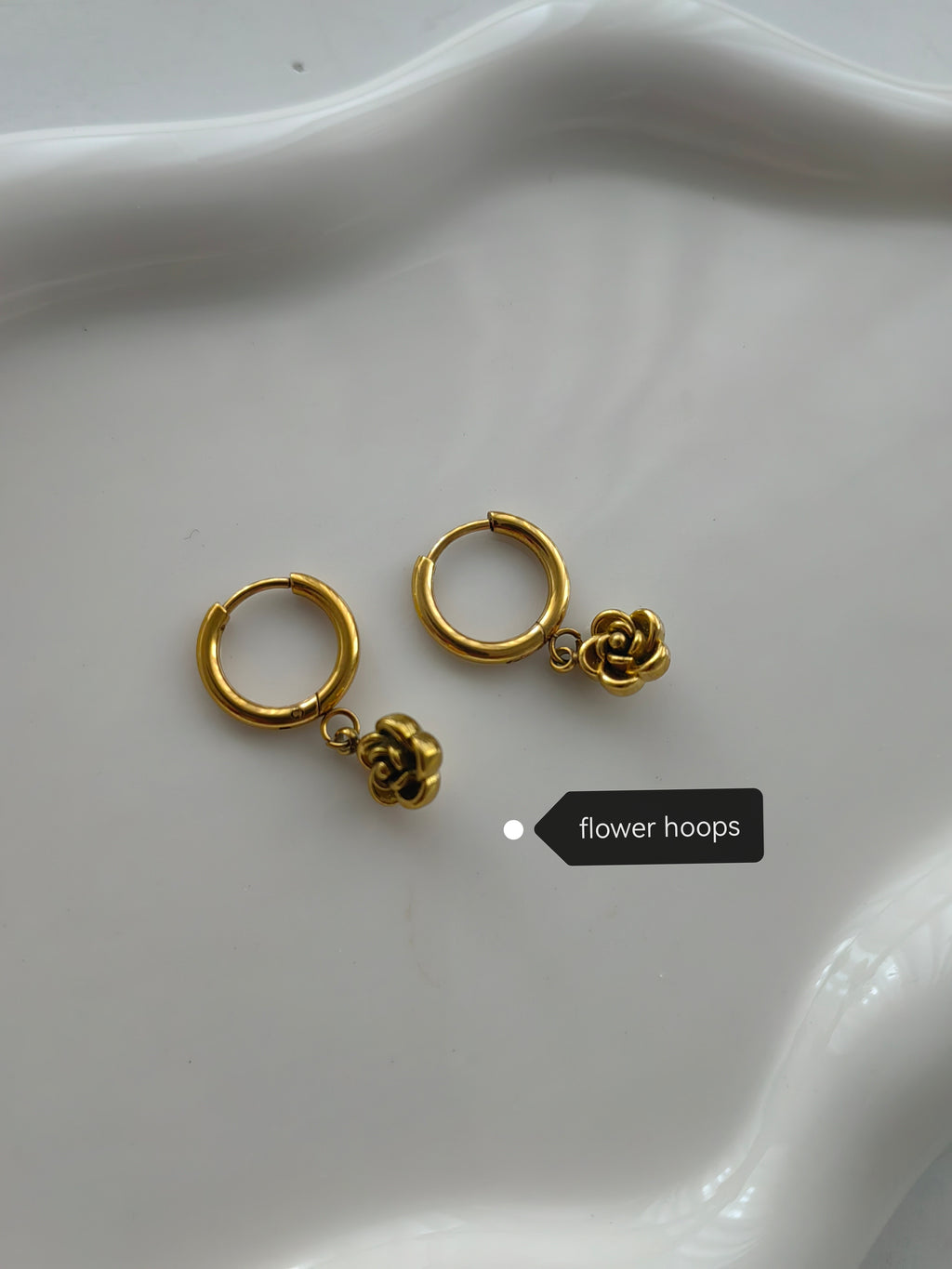 FLOWER HOOPS