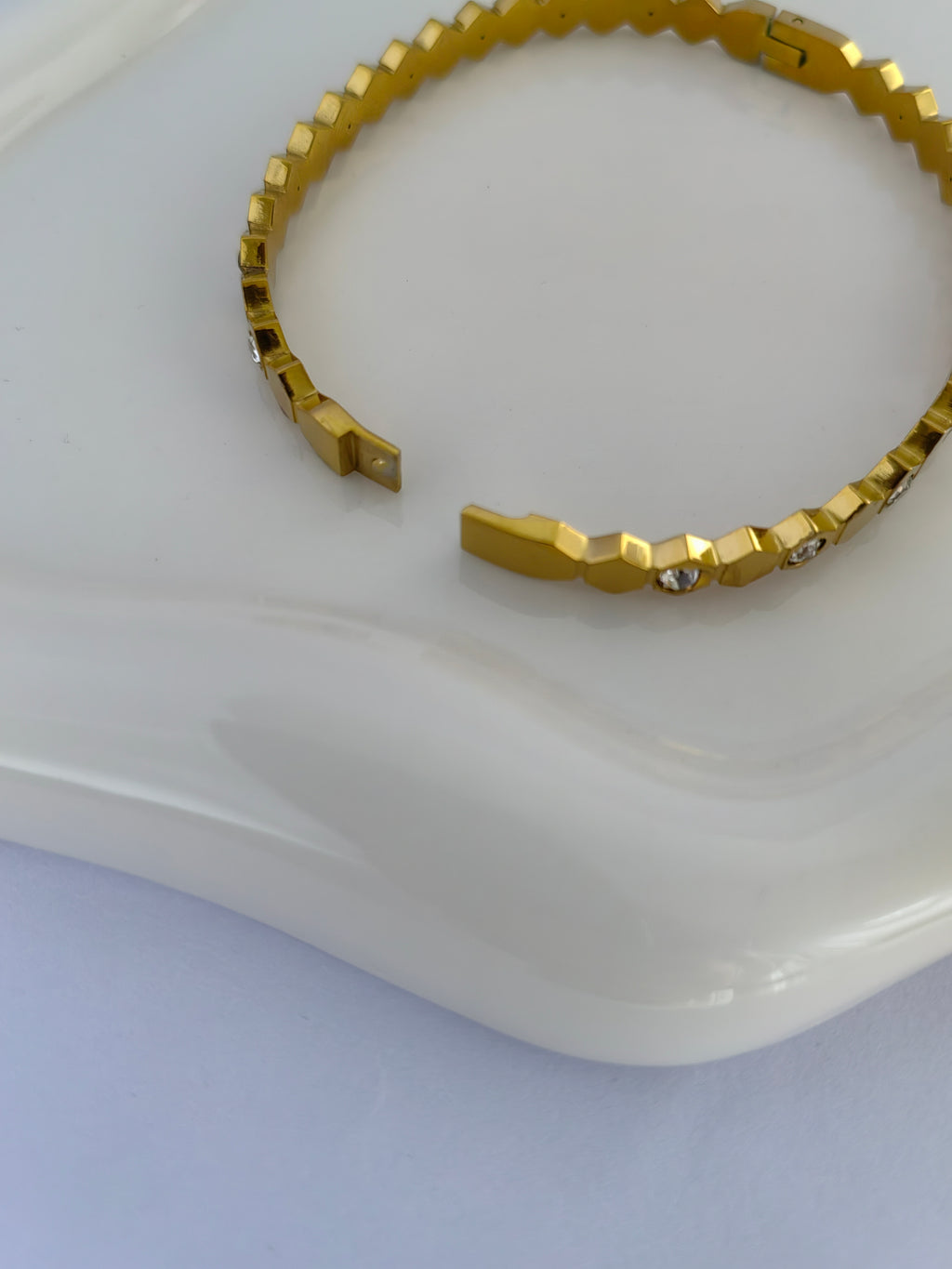 HONEYCOMB BRACELET