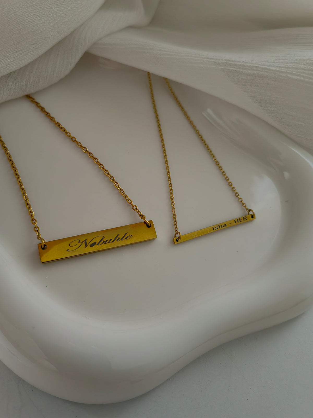 NAMEPLATE NECKLACE