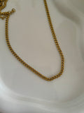 CURB NECKLACE