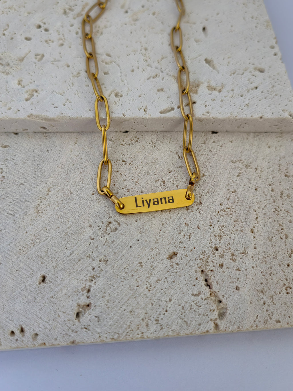 TEEN NAMEPLATE NECKLACE